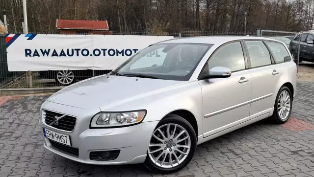 VOLVO V50 2.4 Kinetic