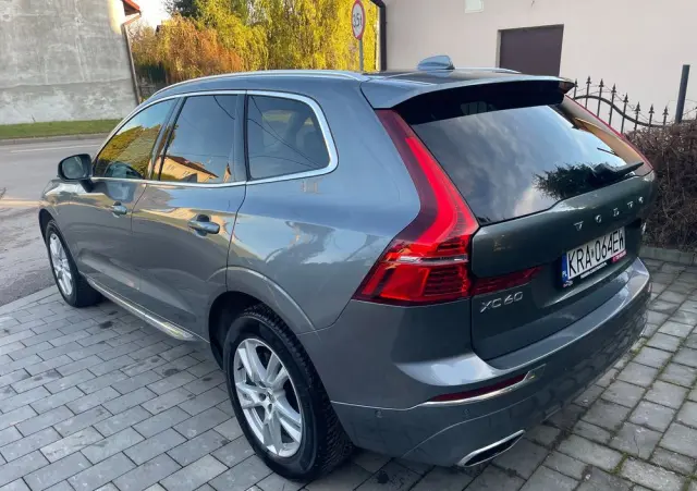 VOLVO XC 60 B4 D AWD Geartronic Inscription
