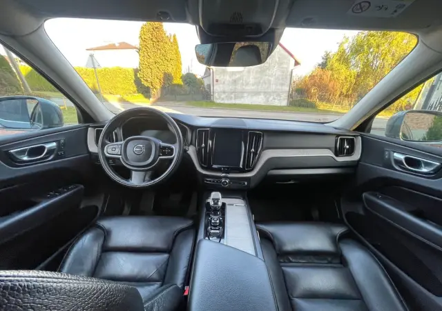 VOLVO XC 60 B4 D AWD Geartronic Inscription