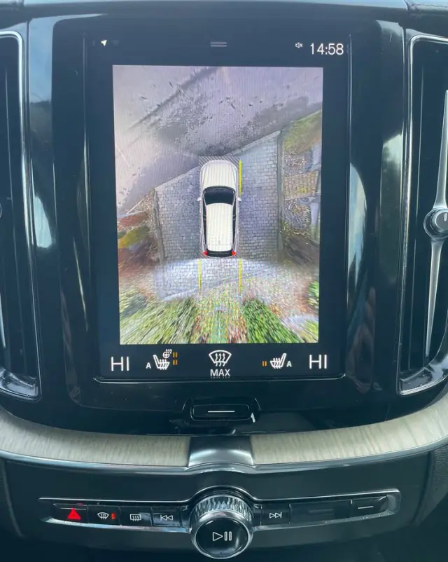 VOLVO XC 60 B4 D AWD Geartronic Inscription