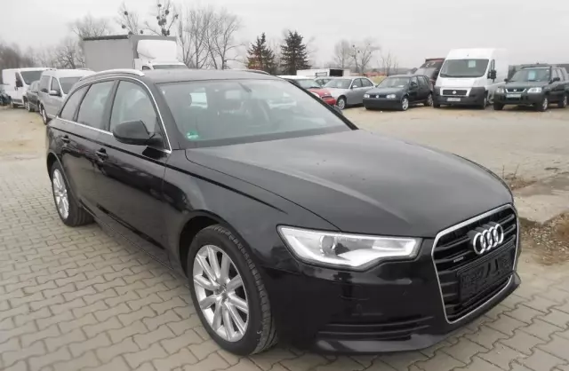 AUDI A6 