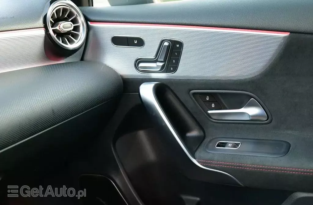 MERCEDES-BENZ Klasa A 