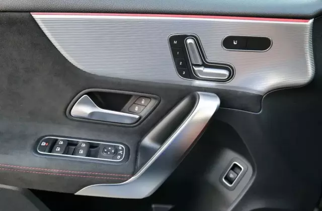 MERCEDES-BENZ Klasa A 