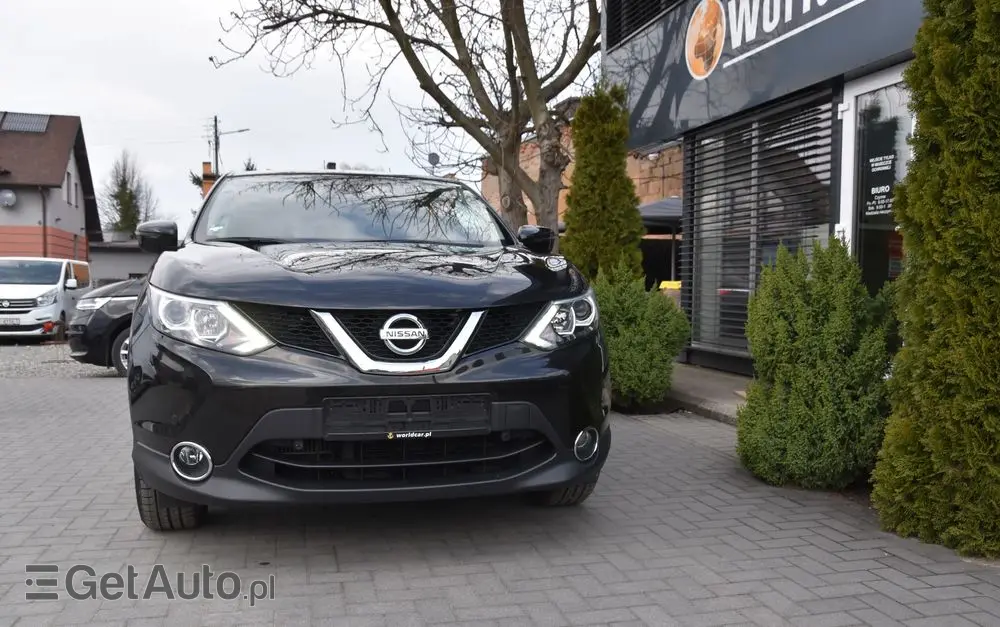 NISSAN Qashqai 1.6 DIG-T Tekna