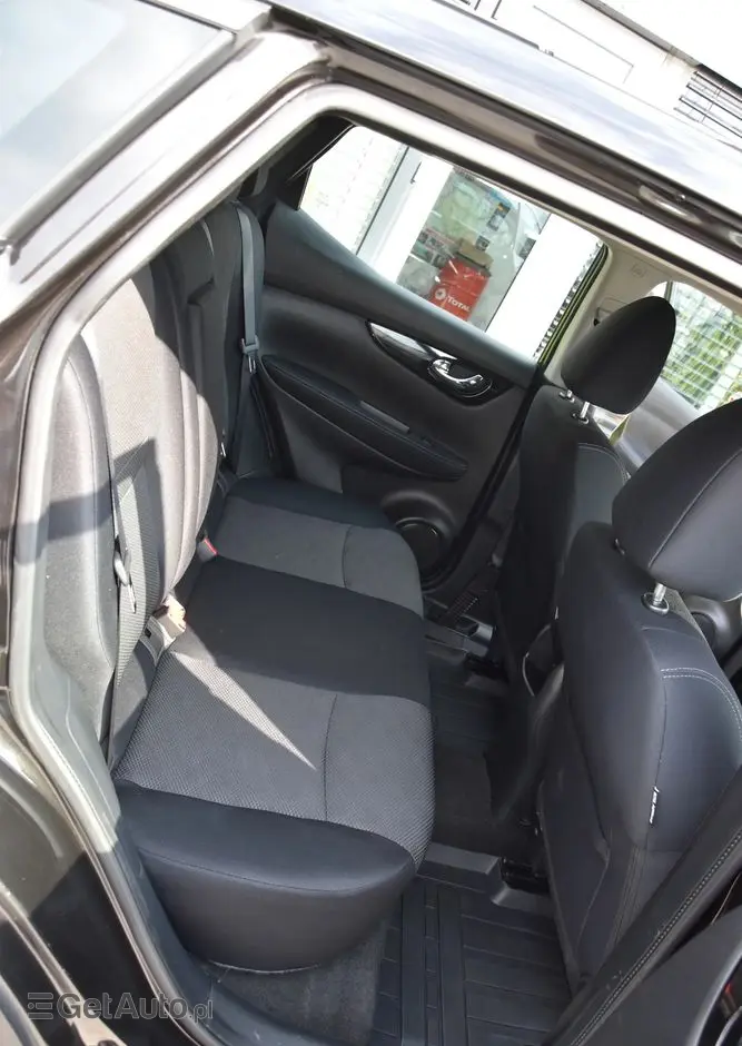 NISSAN Qashqai 1.6 DIG-T Tekna