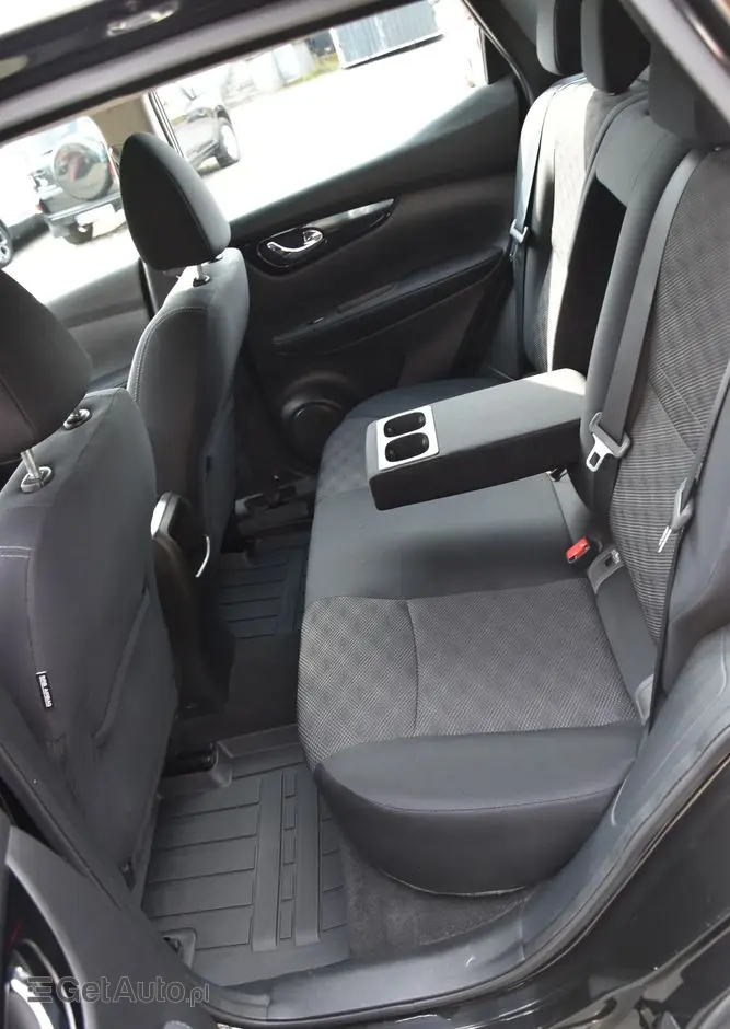 NISSAN Qashqai 1.6 DIG-T Tekna