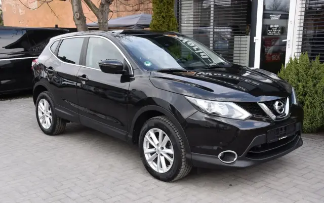 NISSAN Qashqai 1.6 DIG-T Tekna