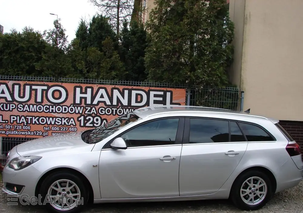 OPEL Insignia 