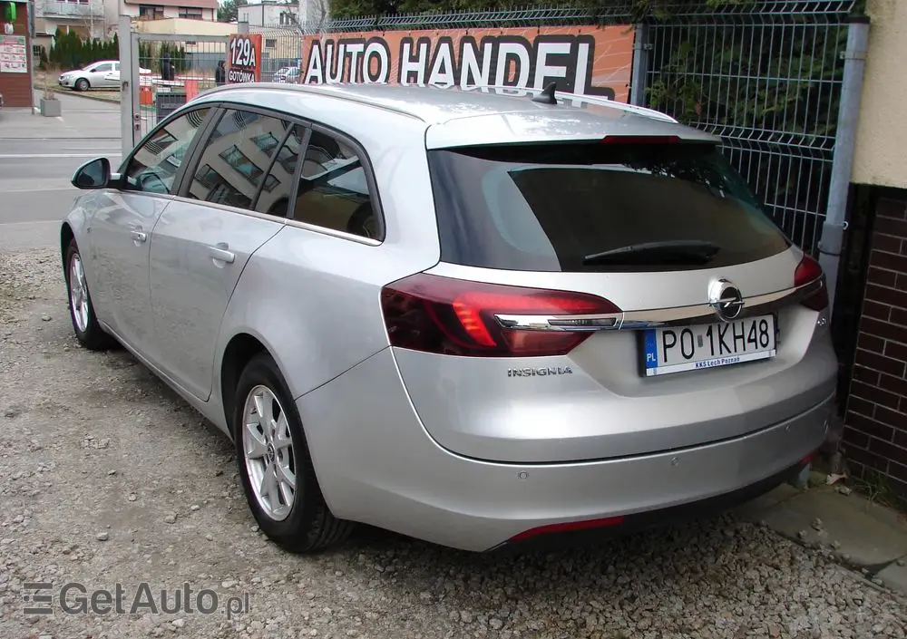 OPEL Insignia 
