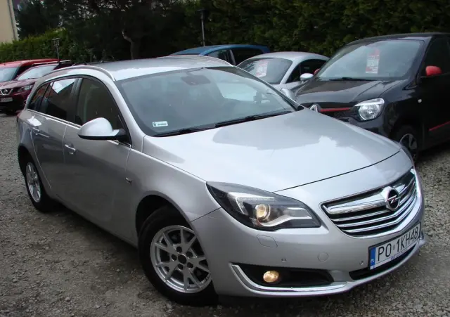 OPEL Insignia 