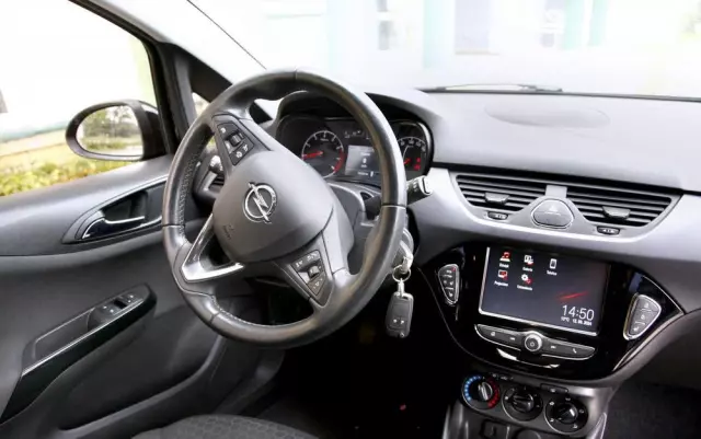 OPEL Corsa 1.4 Cosmo