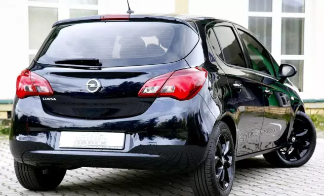 OPEL Corsa 1.4 Cosmo