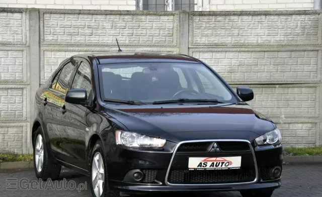MITSUBISHI Lancer 1.5 Invite