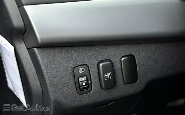 MITSUBISHI Lancer 1.5 Invite