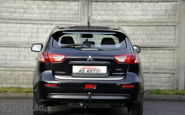 MITSUBISHI Lancer 1.5 Invite