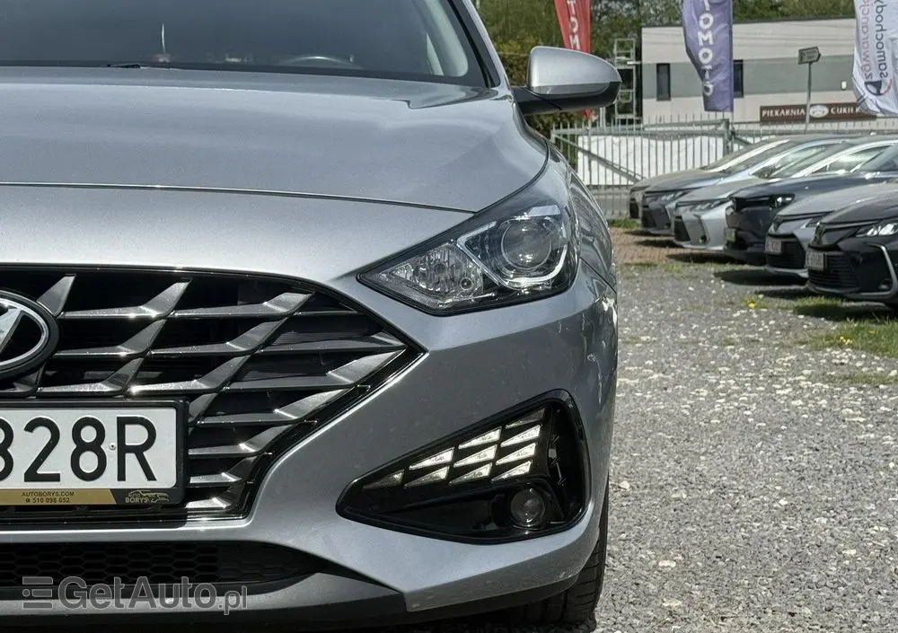 HYUNDAI I30 1.0 T-GDI Classic +