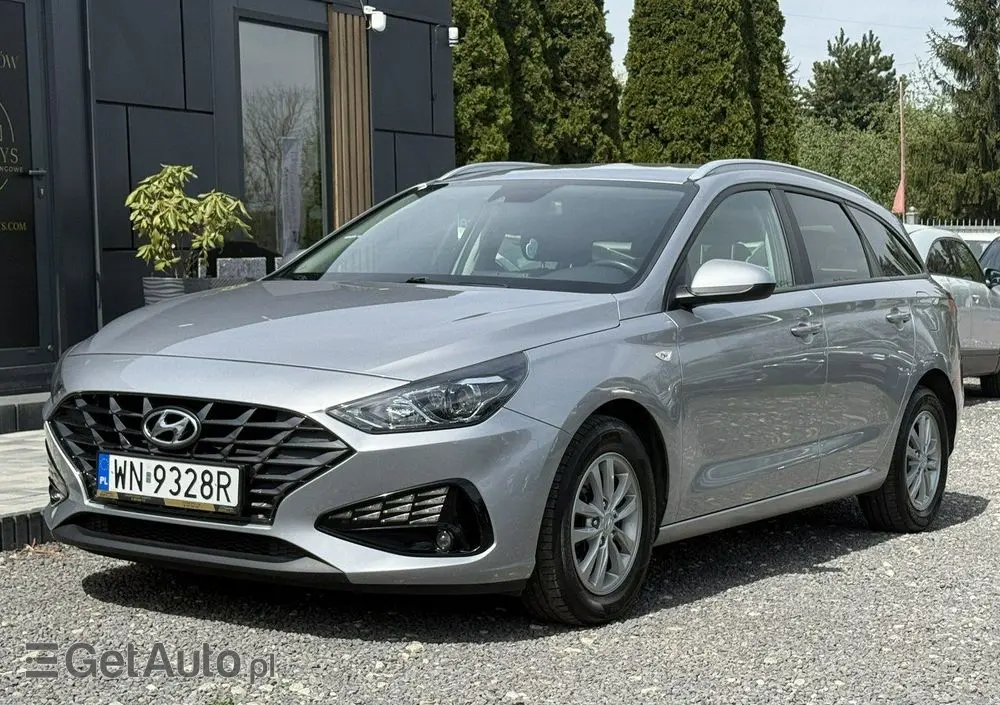 HYUNDAI I30 1.0 T-GDI Classic +