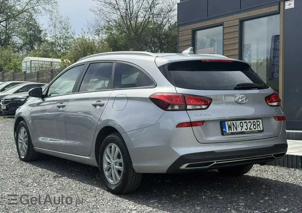HYUNDAI I30 1.0 T-GDI Classic +