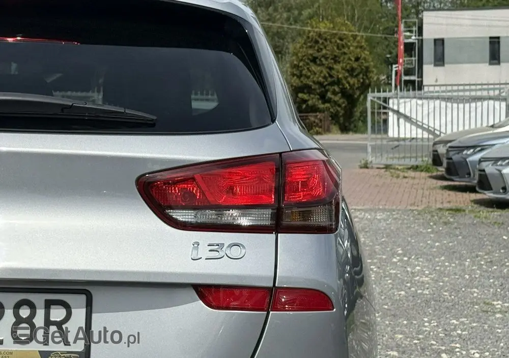 HYUNDAI I30 1.0 T-GDI Classic +