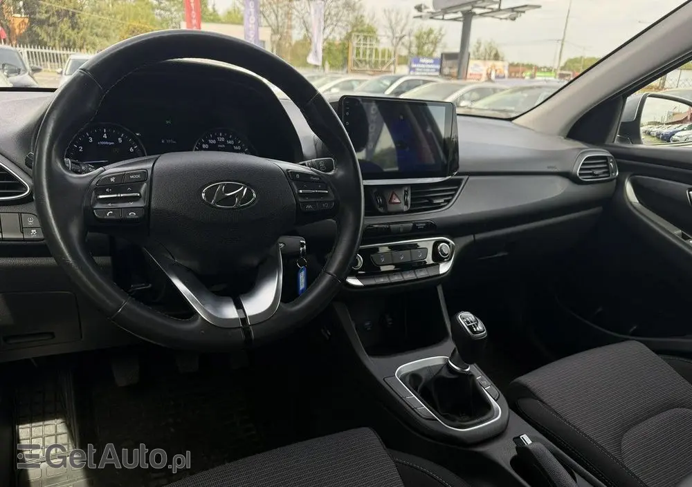 HYUNDAI I30 1.0 T-GDI Classic +