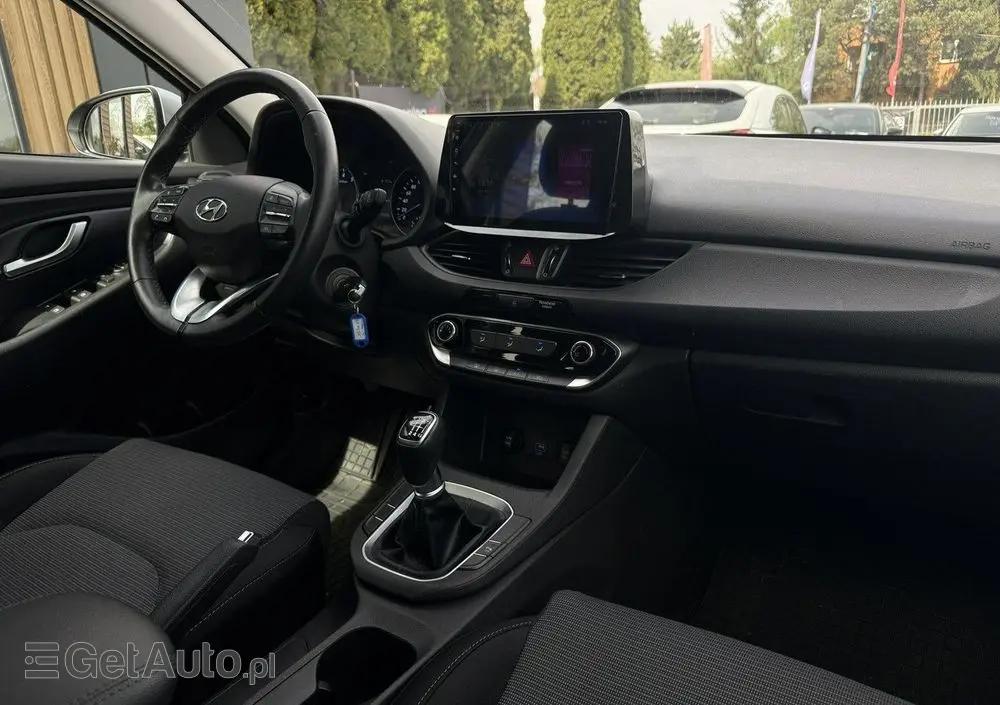 HYUNDAI I30 1.0 T-GDI Classic +