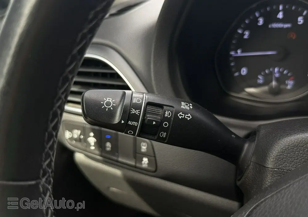 HYUNDAI I30 1.0 T-GDI Classic +