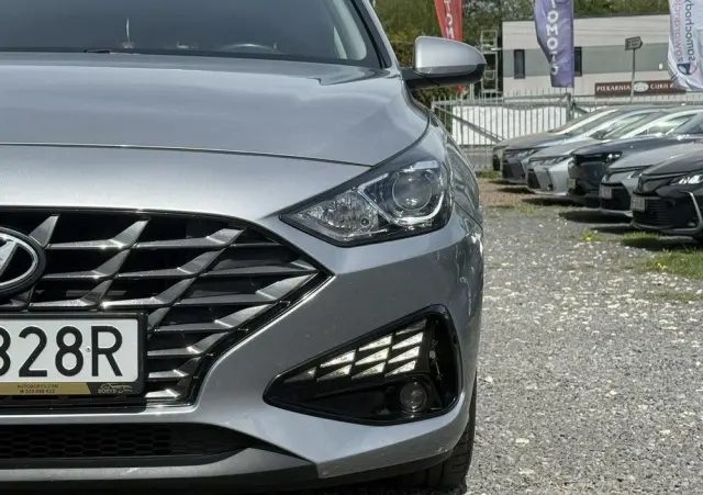 HYUNDAI I30 1.0 T-GDI Classic +