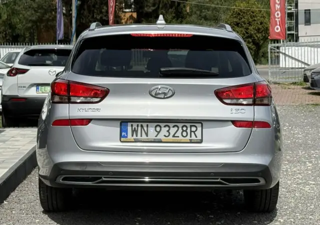 HYUNDAI I30 1.0 T-GDI Classic +