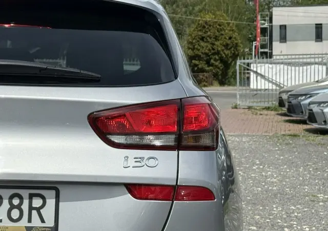 HYUNDAI I30 1.0 T-GDI Classic +