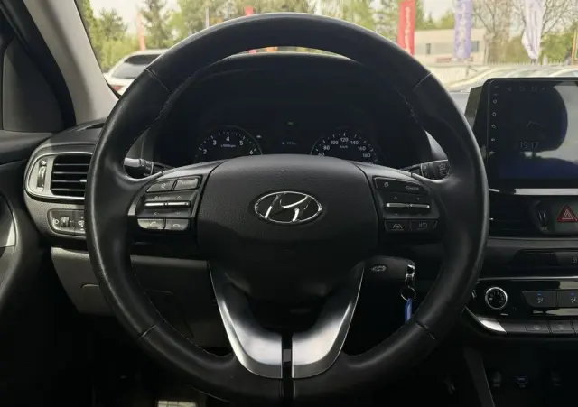 HYUNDAI I30 1.0 T-GDI Classic +