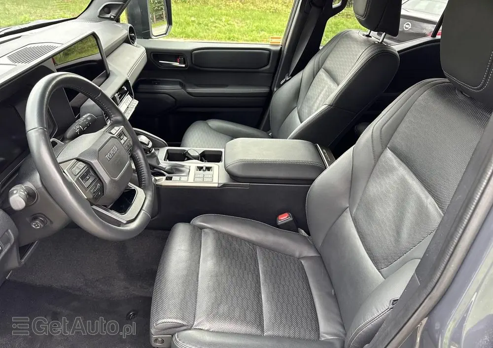 TOYOTA Land Cruiser LC 2.8 D-4D Executive