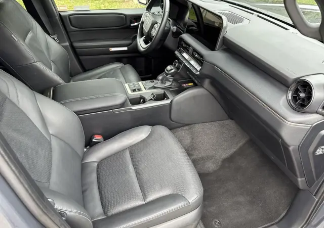 TOYOTA Land Cruiser LC 2.8 D-4D Executive