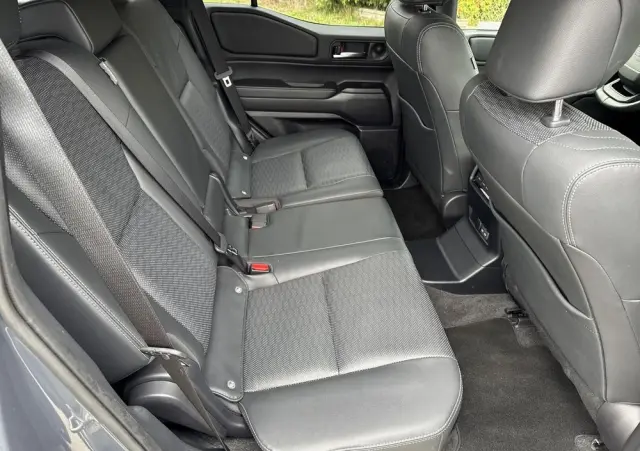 TOYOTA Land Cruiser LC 2.8 D-4D Executive