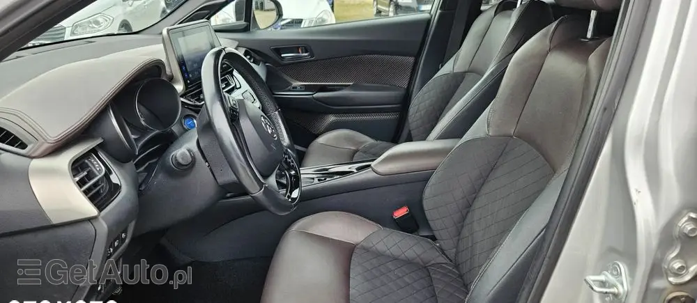 TOYOTA C-HR 1.8 Hybrid Prestige