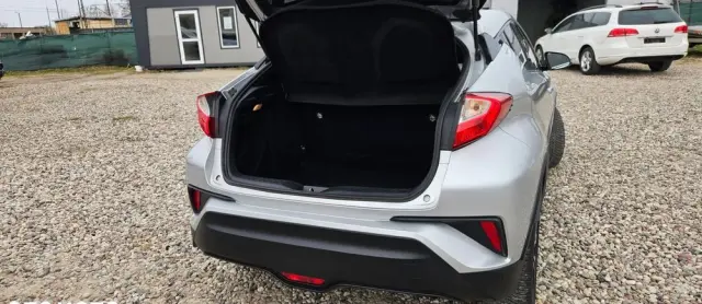 TOYOTA C-HR 1.8 Hybrid Prestige