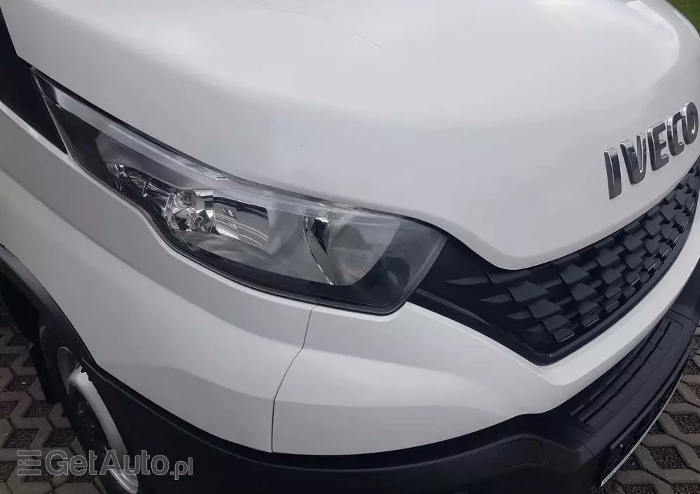 IVECO DAILY KONTENER NISKOPODŁOGOWY 4,43x2,23x2,42 SKLEP FOODTRUCK BAR KLIMA KONIOWÓZ KAMPER 