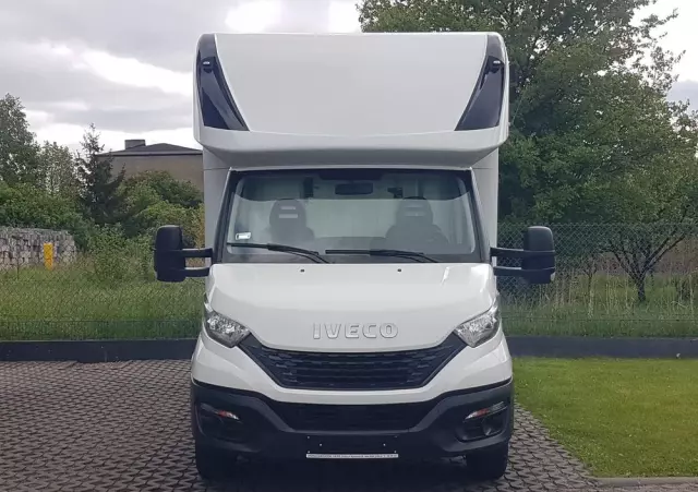IVECO DAILY KONTENER NISKOPODŁOGOWY 4,43x2,23x2,42 SKLEP FOODTRUCK BAR KLIMA KONIOWÓZ KAMPER 