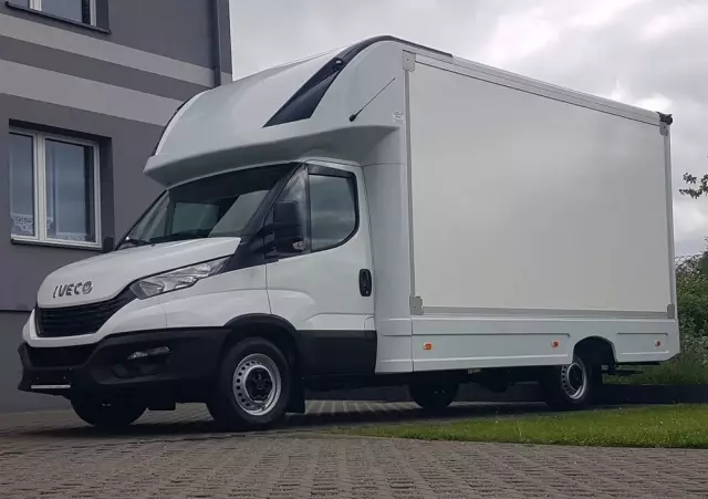 IVECO DAILY KONTENER NISKOPODŁOGOWY 4,43x2,23x2,42 SKLEP FOODTRUCK BAR KLIMA KONIOWÓZ KAMPER 