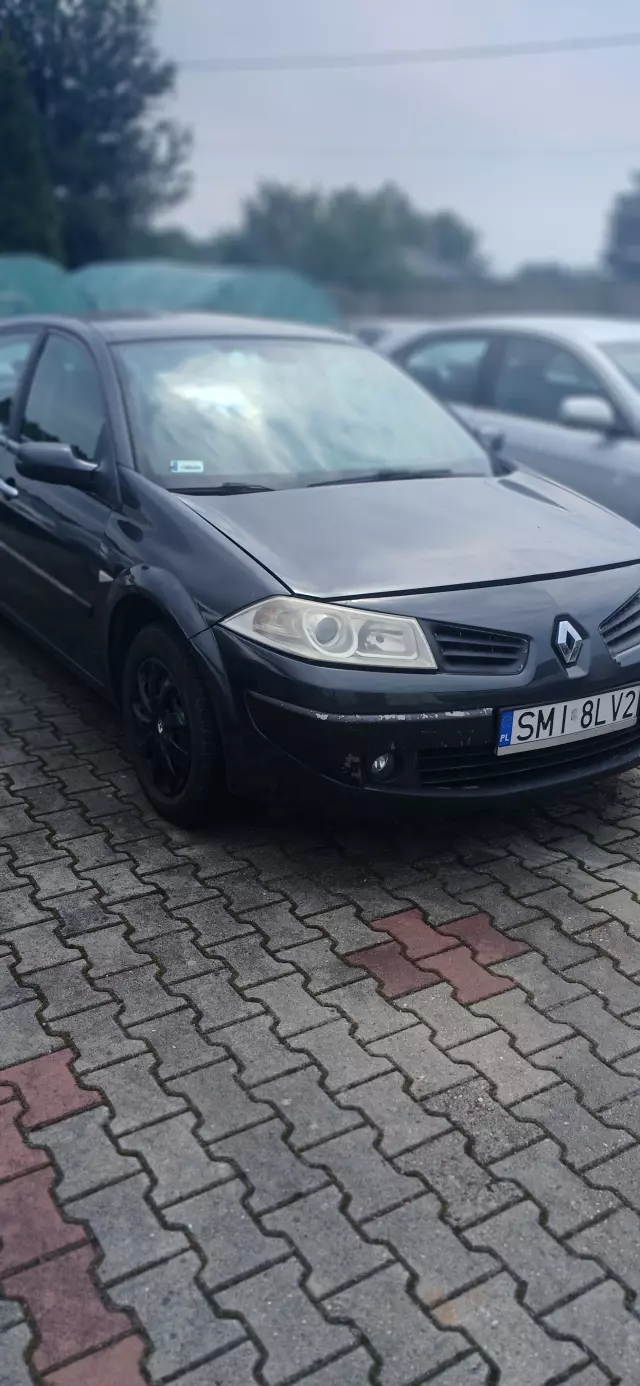 RENAULT Megane 1.6 16V (112 KM)