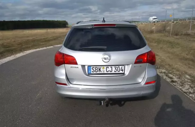 OPEL Astra 