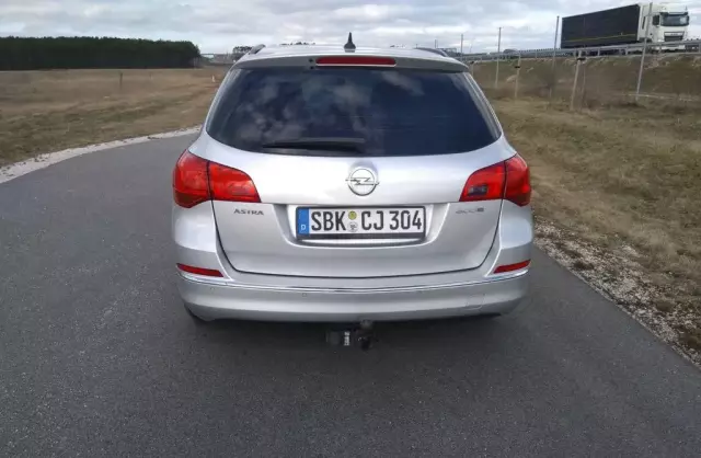 OPEL Astra 