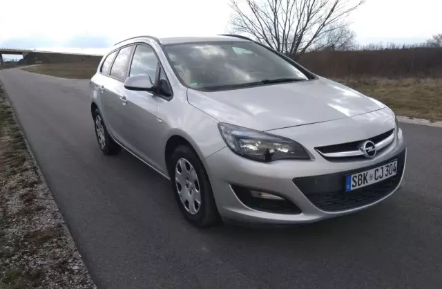 OPEL Astra 