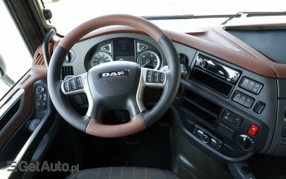 DAF XF 480 / SPACE CAB / RETARDER / KLIMATYZACJA POSTOJOWA / 