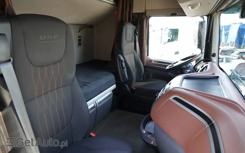 DAF XF 480 / SPACE CAB / RETARDER / KLIMATYZACJA POSTOJOWA / 