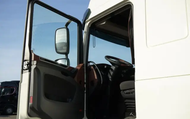 DAF XF 480 / SPACE CAB / RETARDER / KLIMATYZACJA POSTOJOWA / 