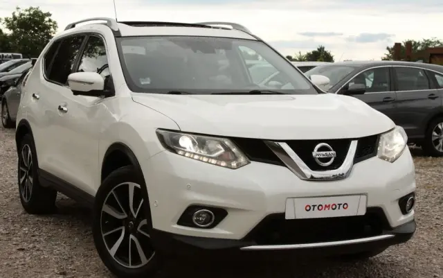 NISSAN X-Trail 1.6 DCi Tekna