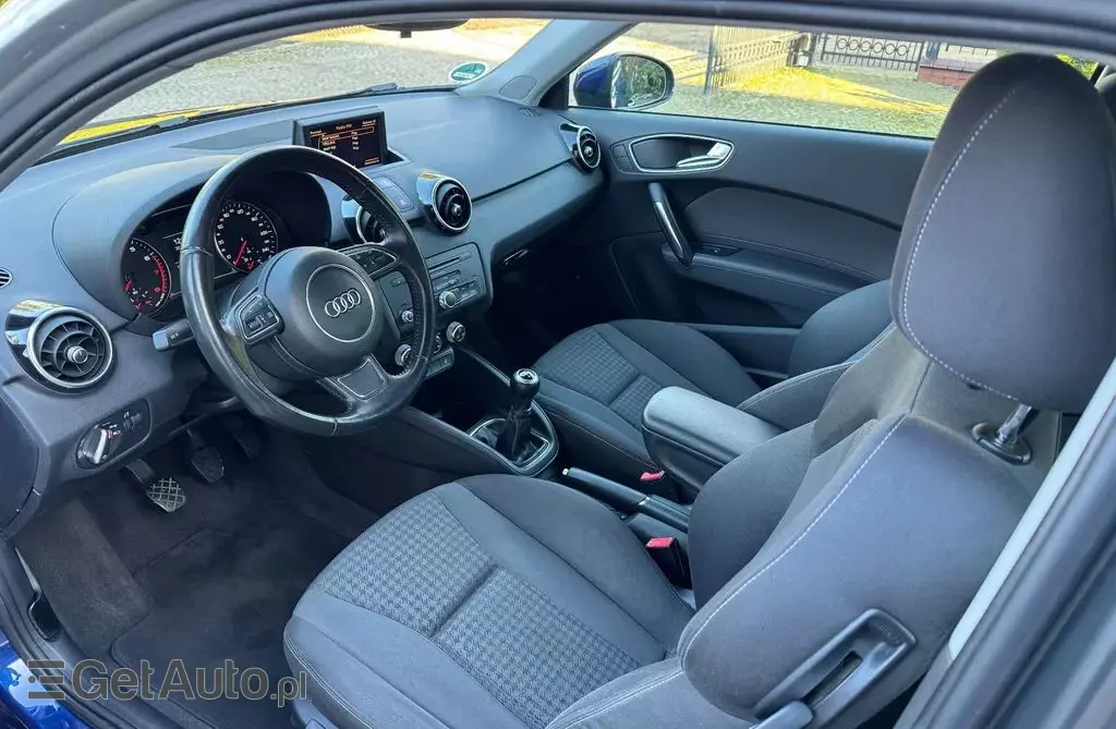 AUDI A1 