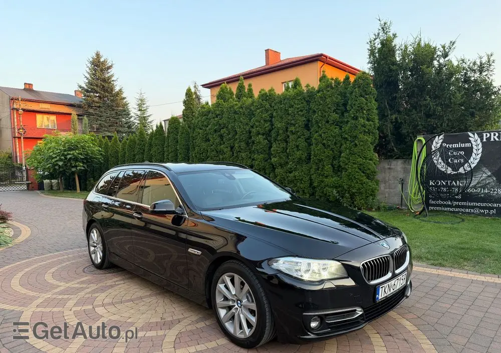 BMW Seria 5 520d Luxury Line