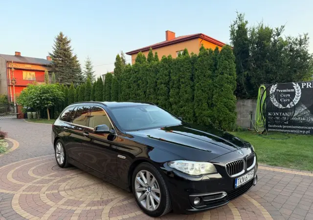 BMW Seria 5 520d Luxury Line