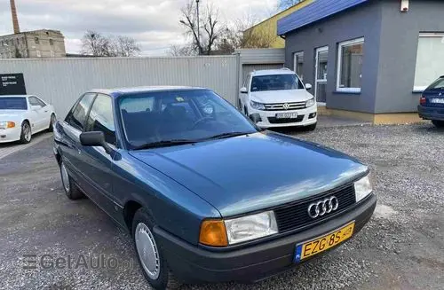 AUDI 80 